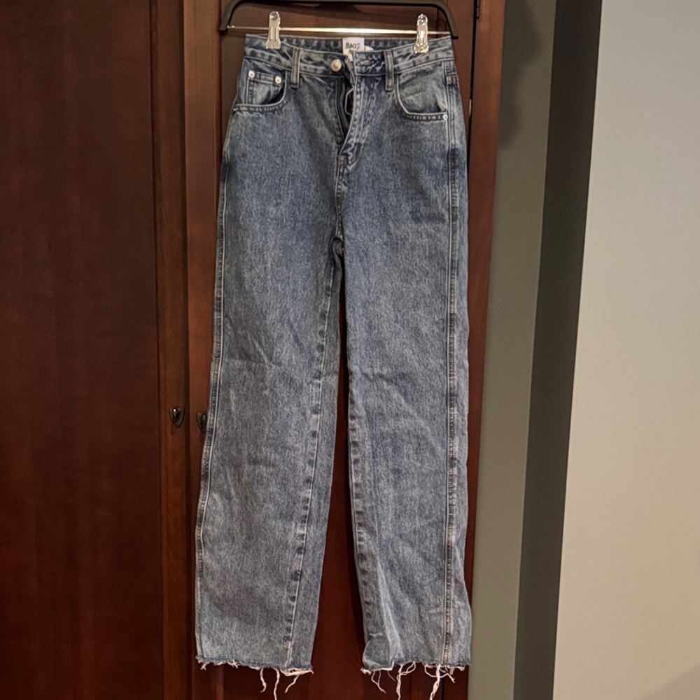 Princess Polly High-Rise Straight Leg Jeans - size US 0